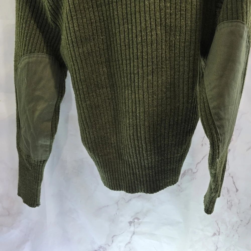 Vintage Wool Sweater Mens S 36 Green Shoulder Elbow Commando Military Tactical